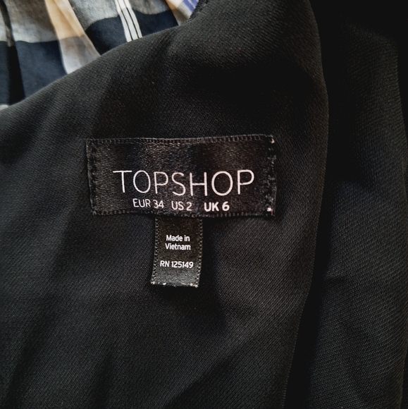 TOPSHOP Plunge V-Neck Black Strappy Spaghetti Strap Size 2 camisole Top - Picture 9 of 9